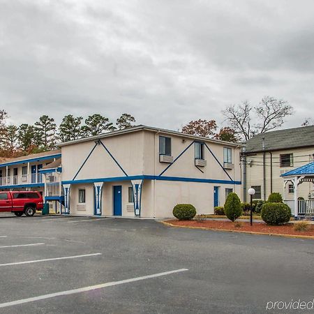 Rodeway Inn Parkway Galloway Township Exterior foto